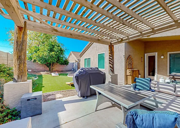 Sunset Serenity Holiday home Surprise